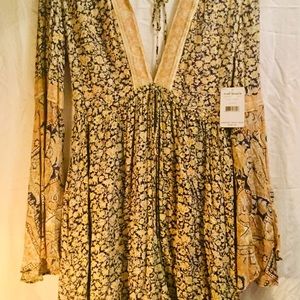 #28 *brand new FREE PEOPLE romper
